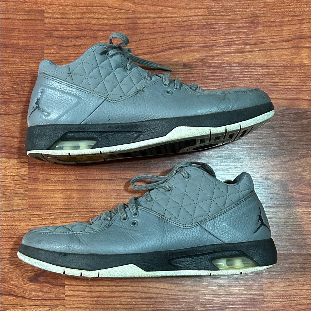 Men's Jordan Shoes Size 10.5